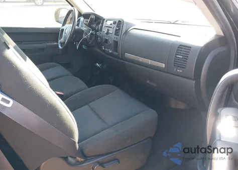 2011 Chevrolet Silverado 1500 Lt from USA, damaged, VIN 1GCRKSE33BZ267857